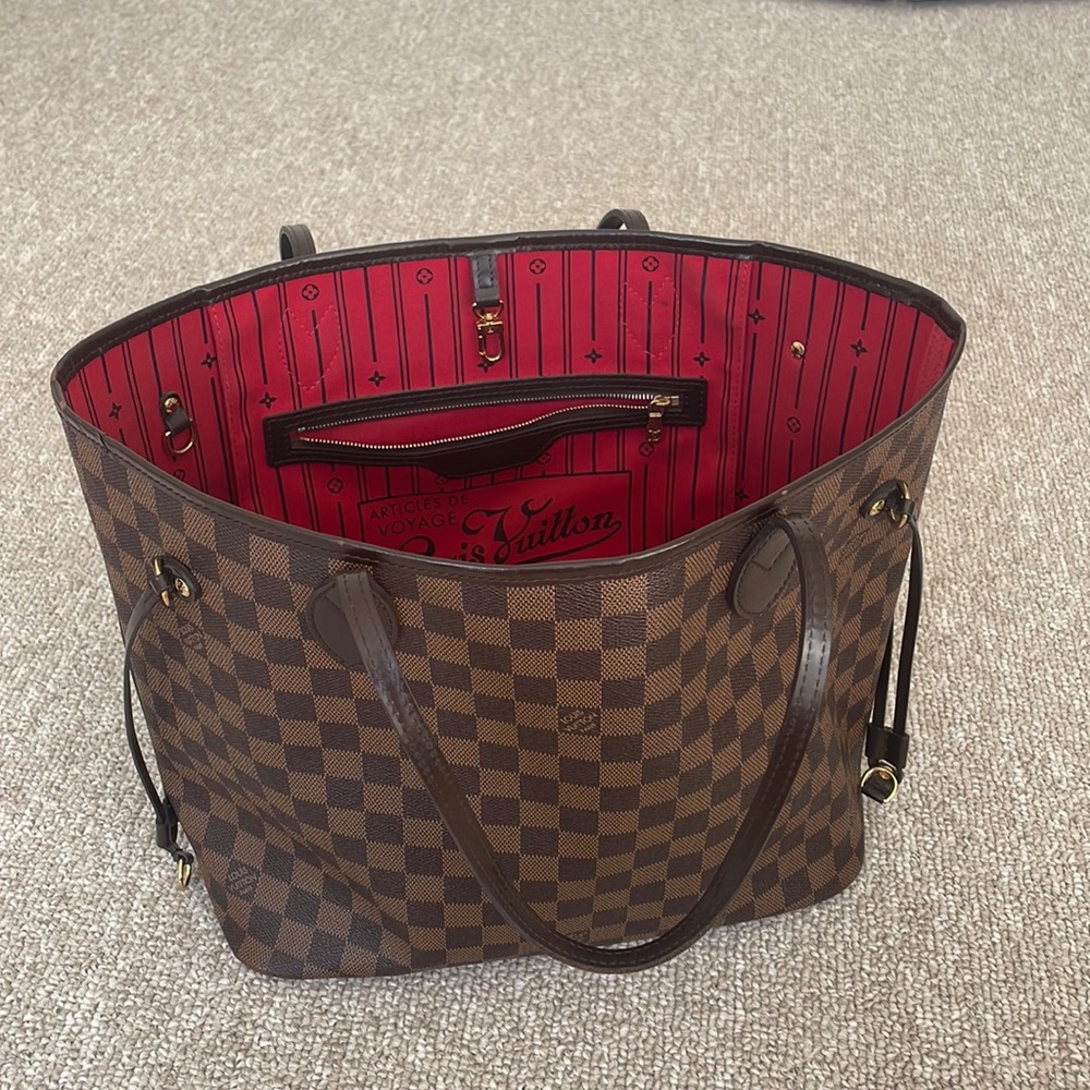 Louis Vuitton Neverfull MM